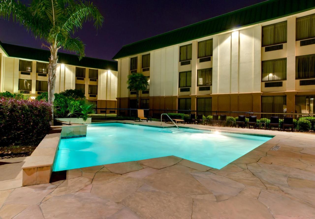 Heritage Place Houston Brookhollow Exterior foto